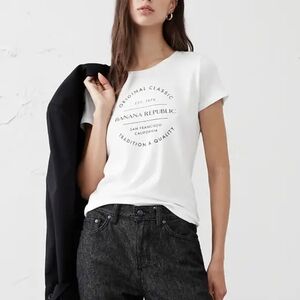 Banana Republic Classic White Tee